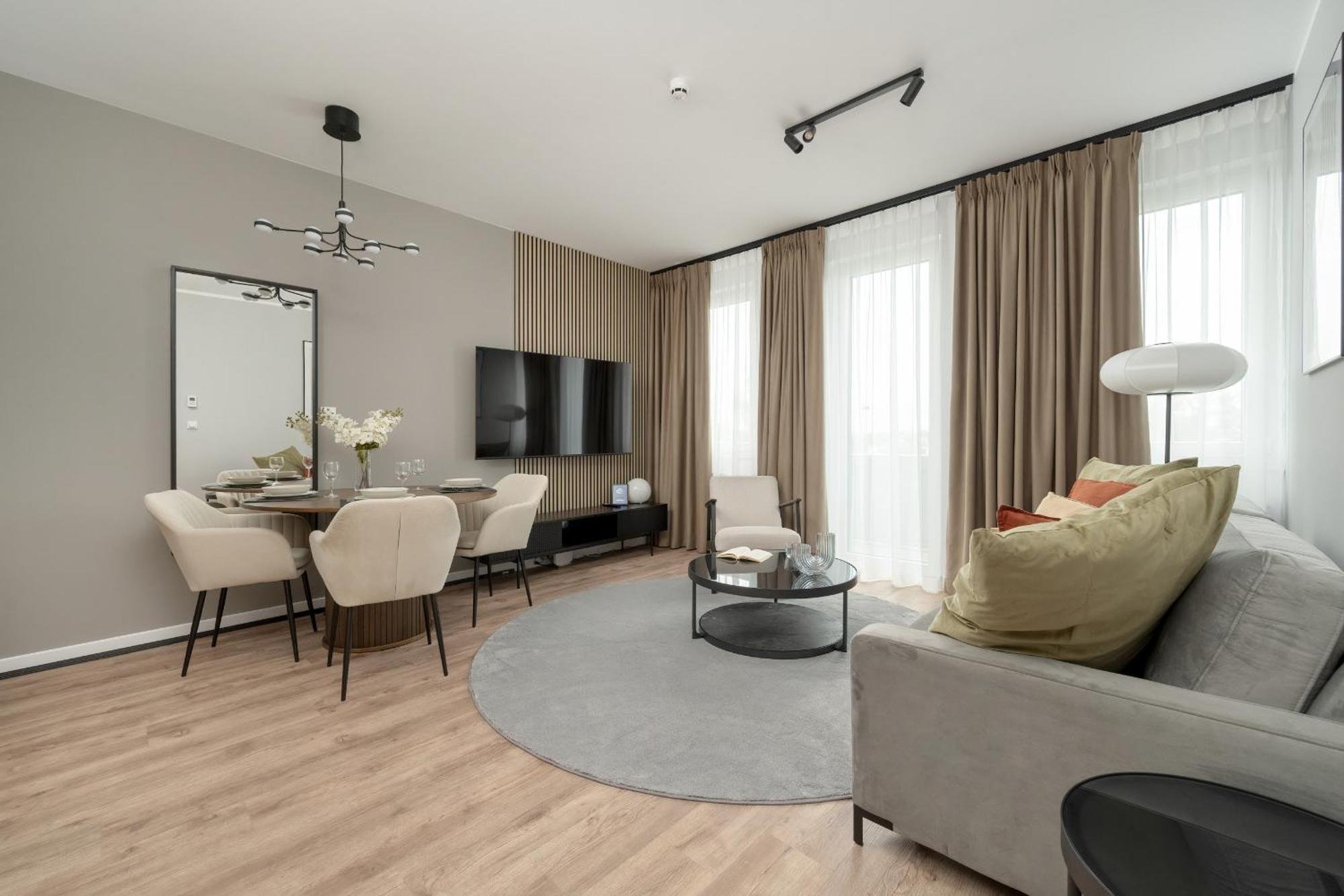 Apartamenty Zwycieska Z Klimatyzacja, Free Garage Wroclaw By Noclegi Renters Zewnętrze zdjęcie