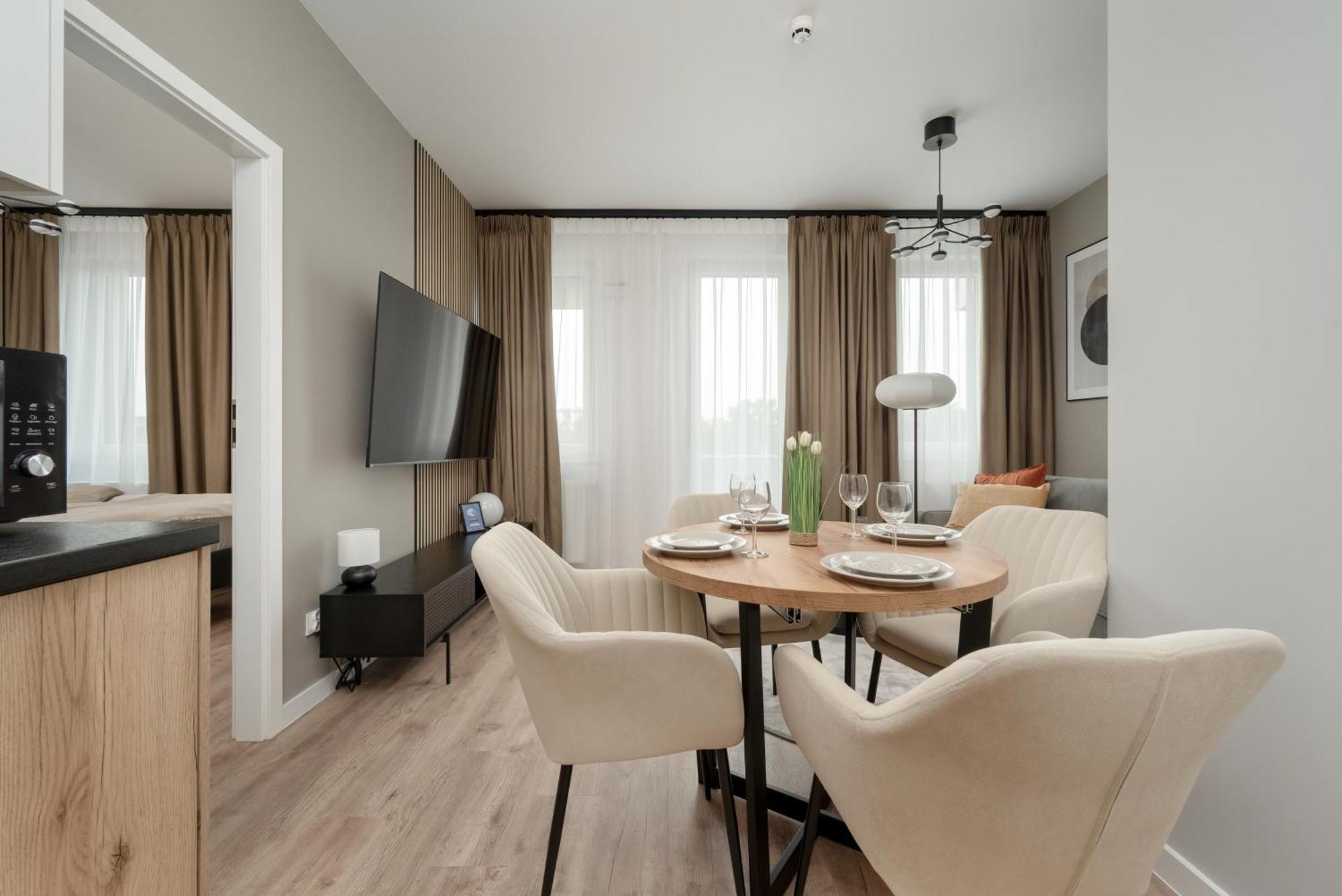 Apartamenty Zwycieska Z Klimatyzacja, Free Garage Wroclaw By Noclegi Renters Zewnętrze zdjęcie